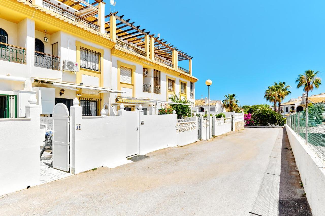 Espanhouse Sonia In La Zenia Playas De Орихуела Екстериор снимка